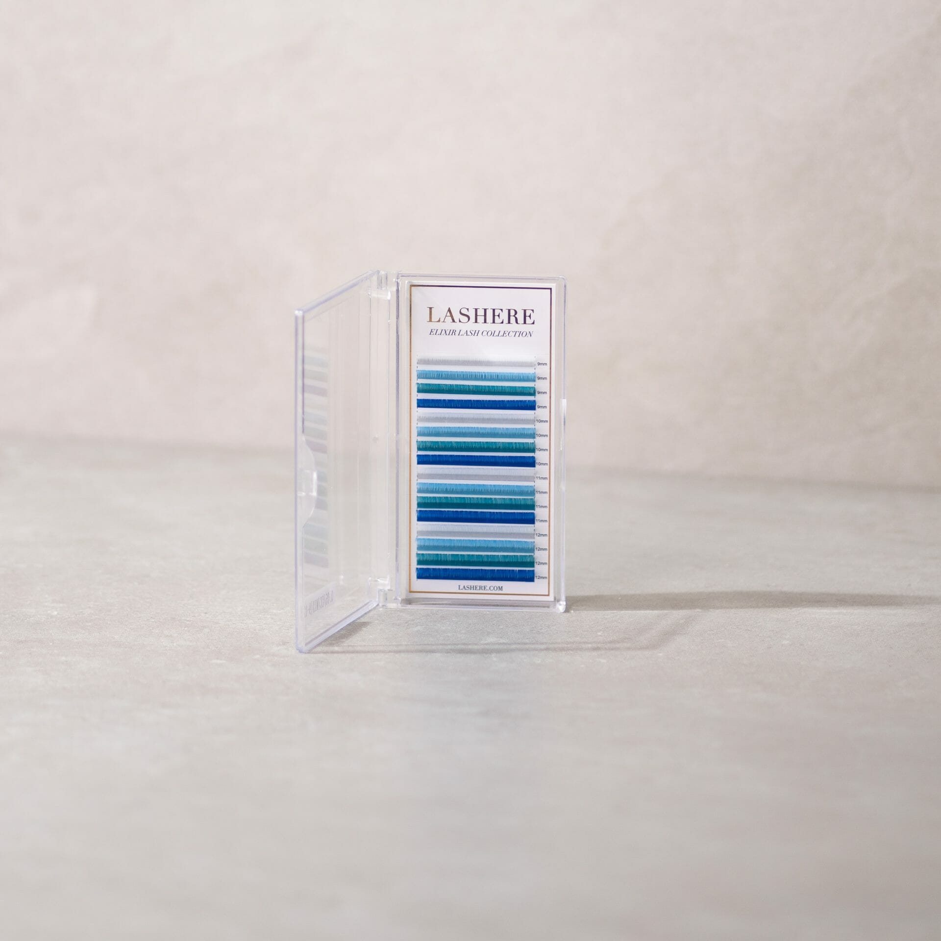 Celestine - Ombré Blue Lash Extensions